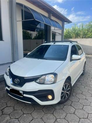 TOYOTA ETIOS 1.5 PLATINUM 16V FLEX 4P AUTOMÁTICO